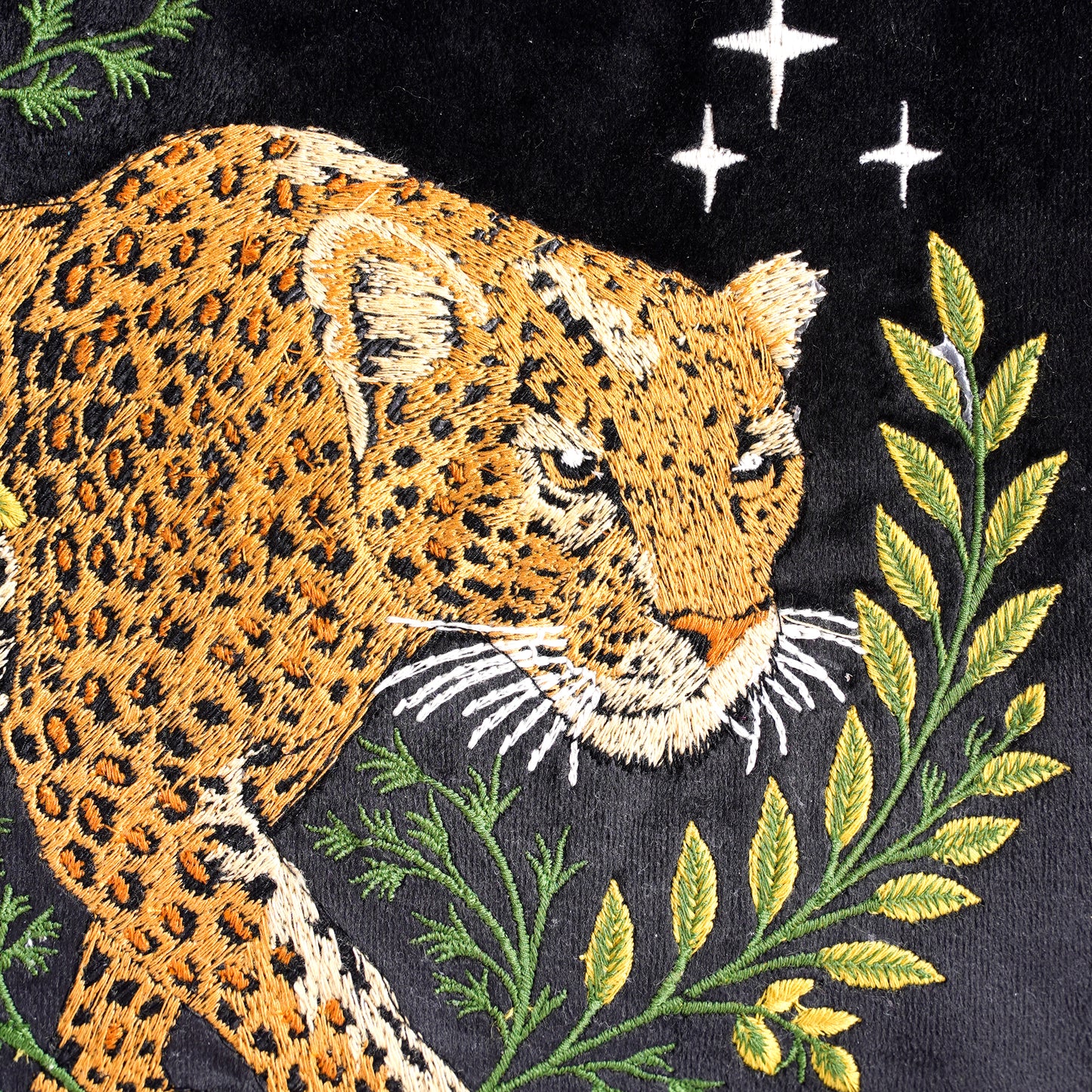 Everyday Pouch Leopard’s Grace Black