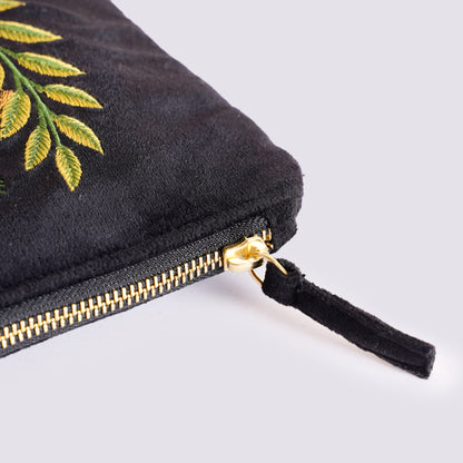 Everyday Pouch Leopard’s Grace Black