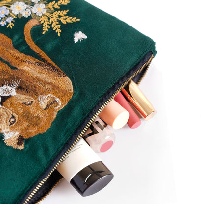 Everyday Pouch Lion's Legacy Forest Green