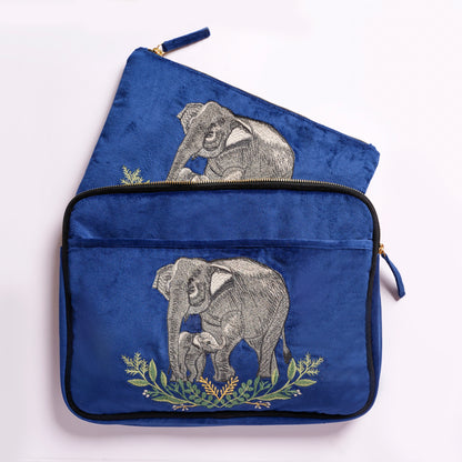 Wild Grace Set Elephant Trails Blue- Laptop Sleeve & Everyday Pouch