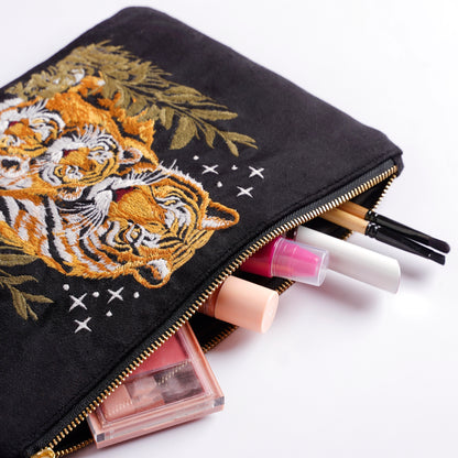 Everyday Pouch Majestic Tigers Black