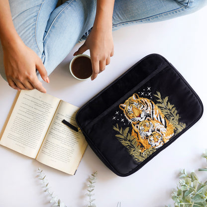 Laptop Sleeve Majestic Tigers Black